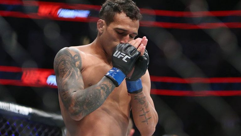 UFC, Charles Oliveira