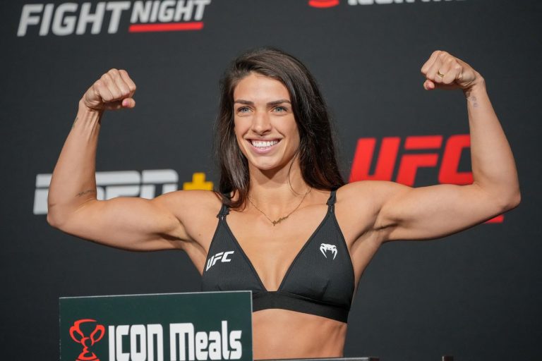 MacKenzie Dern UFC Vegas 73